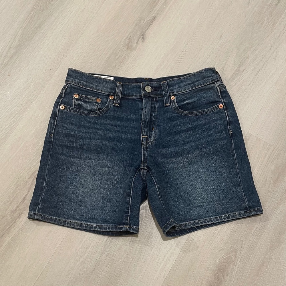 Gap Dark Wash Midi Shorts (24/00)